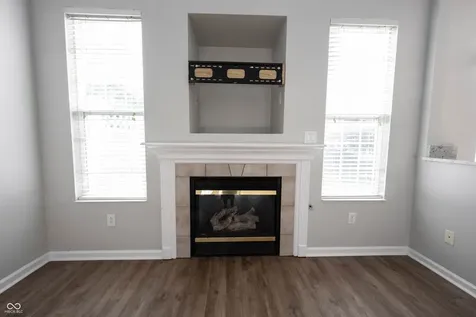 10903 Perry Pear Drive Zionsville IN 46077