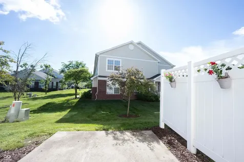 10903 Perry Pear Drive Zionsville IN 46077