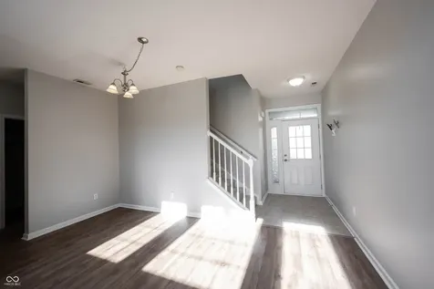 10903 Perry Pear Drive Zionsville IN 46077