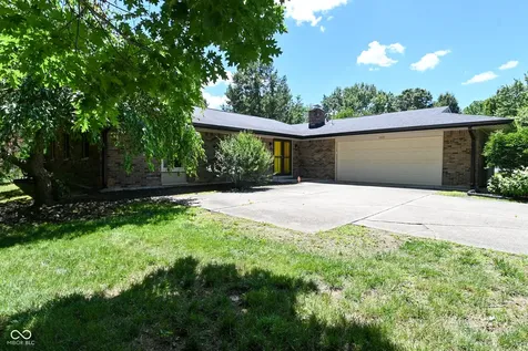 6831 Whisper Oaks Court Indianapolis IN 46214