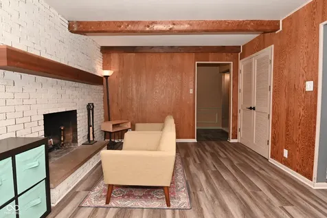 6831 Whisper Oaks Court Indianapolis IN 46214