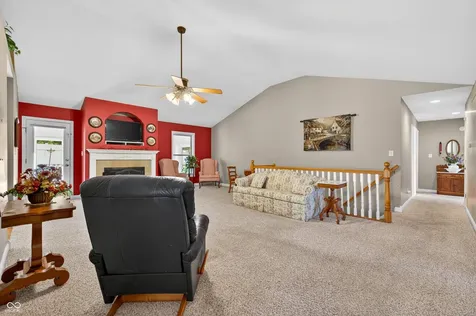 2516 Wyndham Place N Columbus IN 47203
