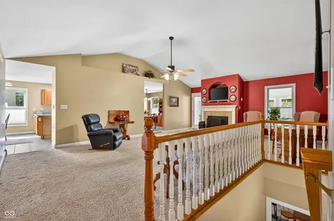 2516 Wyndham Place N Columbus IN 47203