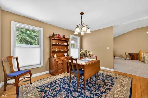 2516 Wyndham Place N Columbus IN 47203