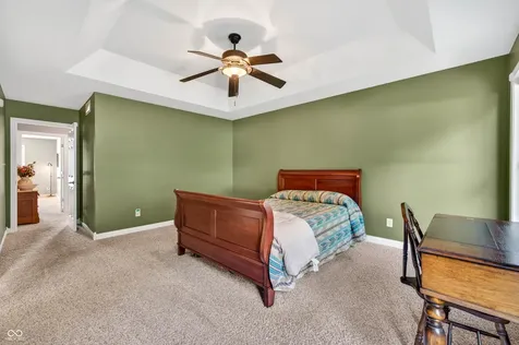 2516 Wyndham Place N Columbus IN 47203