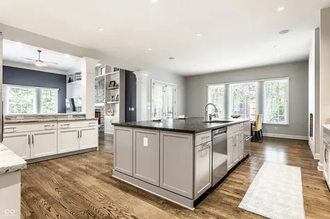 4328 Heyward Lane Indianapolis IN 46250