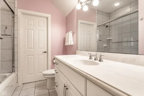 4328 Heyward Lane Indianapolis IN 46250