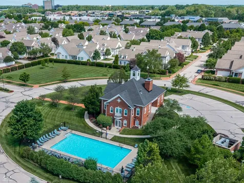 4328 Heyward Lane Indianapolis IN 46250