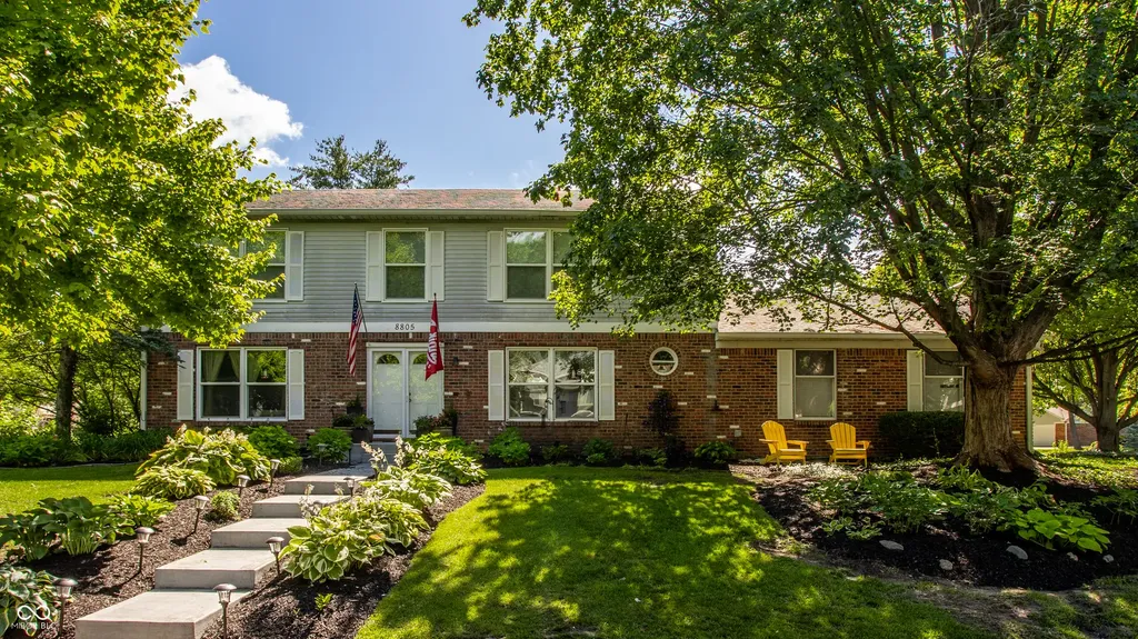 8805 Sawleaf Road Indianapolis IN 46260