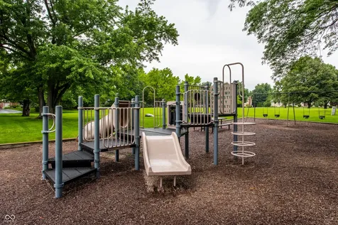 8805 Sawleaf Road Indianapolis IN 46260