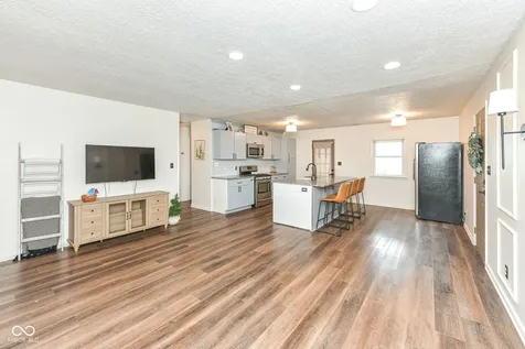 9214 E 206th Street Noblesville IN 46060
