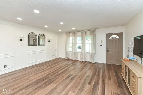 9214 E 206th Street Noblesville IN 46060