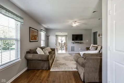 15517 Wandering Way Noblesville IN 46060