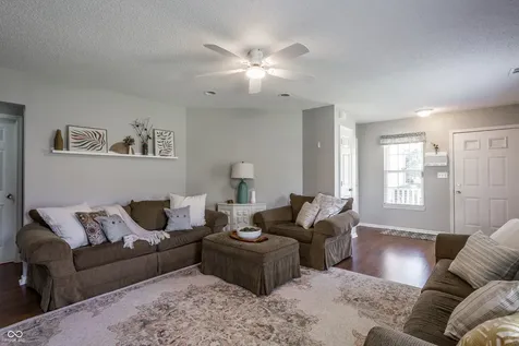 15517 Wandering Way Noblesville IN 46060