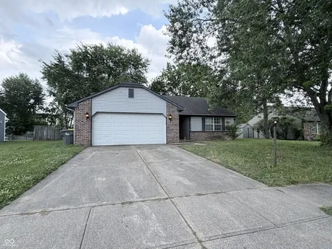 3323 Lauren Drive Indianapolis IN 46235