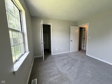 3323 Lauren Drive Indianapolis IN 46235