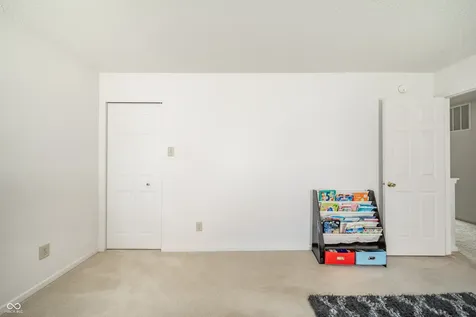 7631 Charlotte Drive Ingalls IN 46048