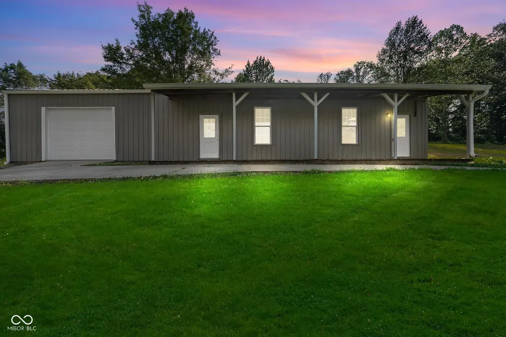 3246 N County Road 360 W Freetown IN 47235