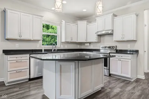 16037 Bugle Ridge Noblesville IN 46060