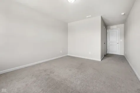 16037 Bugle Ridge Noblesville IN 46060