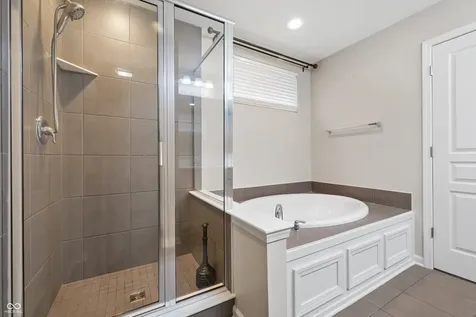 16037 Bugle Ridge Noblesville IN 46060