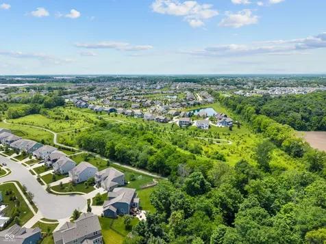 16037 Bugle Ridge Noblesville IN 46060