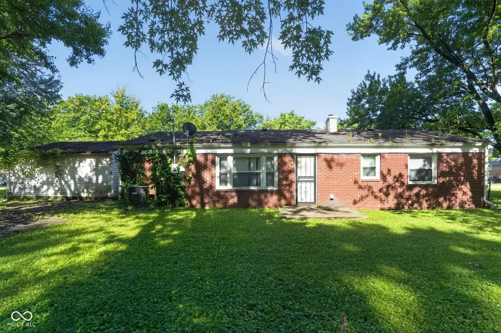 4159 N Sheridan Avenue Indianapolis IN 46226