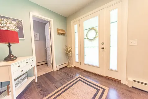 41 N Wolfcreek Road Columbus IN 47201