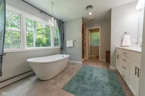 41 N Wolfcreek Road Columbus IN 47201