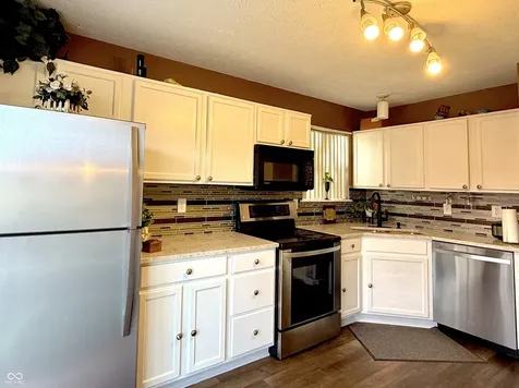 6021 Polonius Drive Indianapolis IN 46254