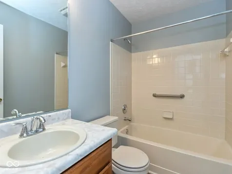 4815 Quail Crescent Court Indianapolis IN 46254