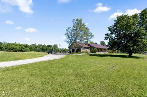 1802 N Ewing Street Seymour IN 47274