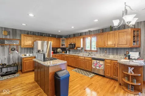 1802 N Ewing Street Seymour IN 47274