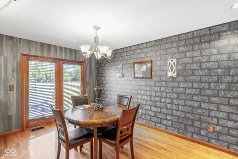 1802 N Ewing Street Seymour IN 47274