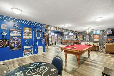1802 N Ewing Street Seymour IN 47274