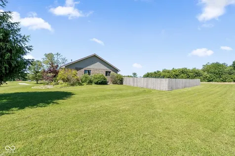 1802 N Ewing Street Seymour IN 47274