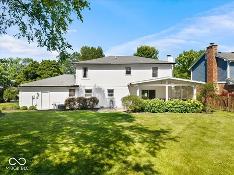 570 S Harbour Noblesville IN 46062