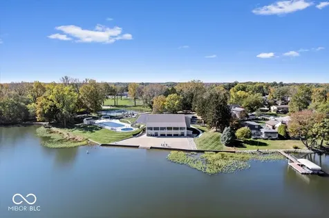 570 S Harbour Noblesville IN 46062