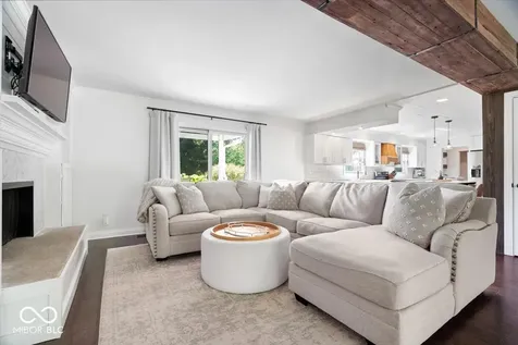 570 S Harbour Noblesville IN 46062