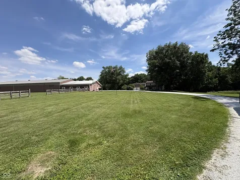 2827 W Wabash Chapel Covington IN 47932