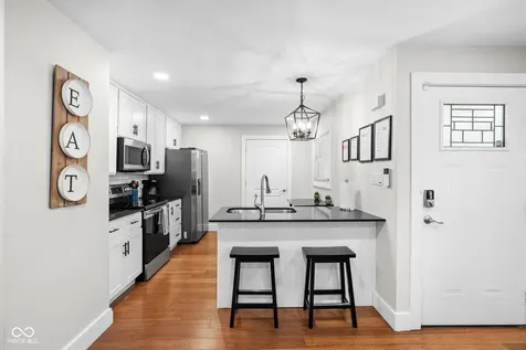 4712 Primrose Avenue Indianapolis IN 46205