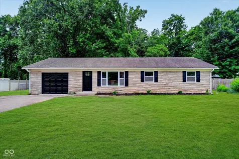 529 Everling Drive Morgantown IN 46160