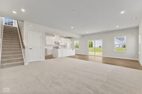 326 Mcnair Road Whiteland IN 46184