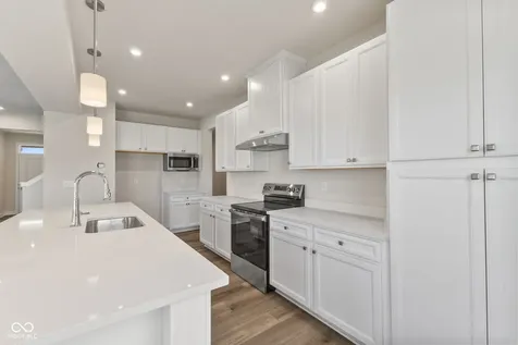 326 Mcnair Road Whiteland IN 46184
