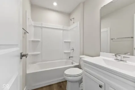 326 Mcnair Road Whiteland IN 46184