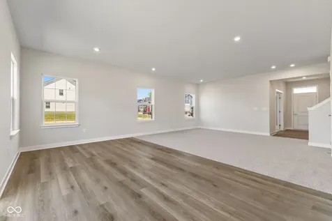 326 Mcnair Road Whiteland IN 46184
