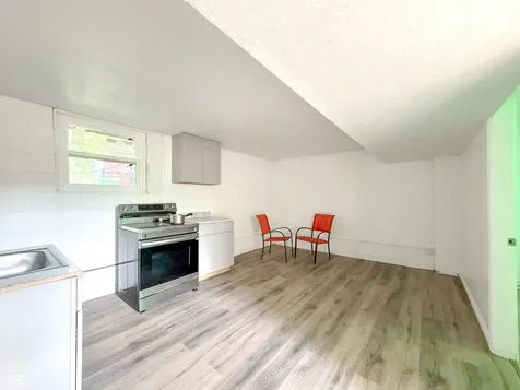 4107 Eisenhower Drive Indianapolis IN 46254