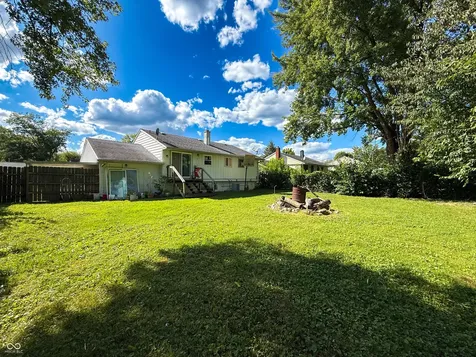 4107 Eisenhower Drive Indianapolis IN 46254
