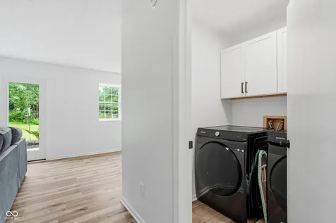 11127 Bayridge Circle W Indianapolis IN 46236
