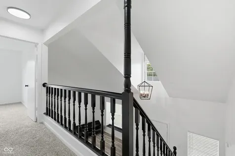 11127 Bayridge Circle W Indianapolis IN 46236